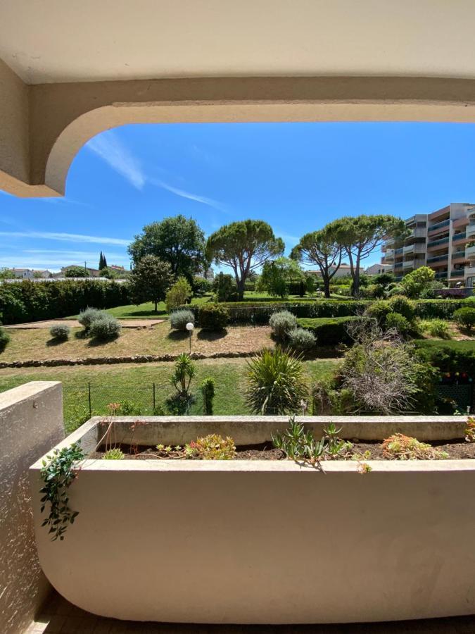 Le Maya - Studio Avec Piscine Antibes Exterior photo
